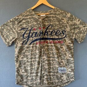 Vintage Staten Island Yankees Camo Jersey #99 XL Baseball Fan Promo Collectible